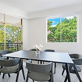 Kozyguru | Camperdown | Cozy 2-Bed Apt + Parking