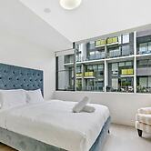 Kozyguru | Mascot | 2Bed 2Bath-Free Double-Parking