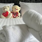 Kozyguru | Prestons Dream Holiday House + Parking