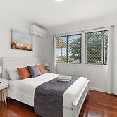 Kozyguru | Carindale | 3 Bedroom Cosy House