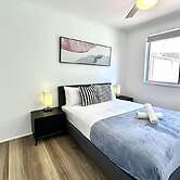 Kozyguru | Mermaid Waters | Charming 3 Bed Home