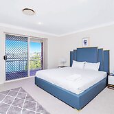 Kozyguru | Mermaid Waters | Waterfront With Private Jetty