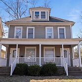 Summit Scholars Suites For 12!