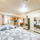 Hike, Explore & More: Aurora Retreat w/ Yard