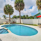 1 Mi to Dtwn Stuart: Bright Home w/ Pool & Spa!