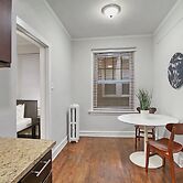 Modern and Minimalist Studio Apartment