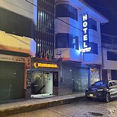 D CARDENAS HOTEL