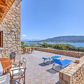 Sea Front Stone Villa Near Monemvasia