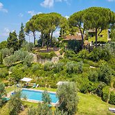 Relaxing Tuscan Country Near Florence