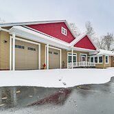 Walk to Lake Huron Beaches: Home w/ Fire Pit!