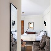 Rokani Studio II at Kalavrita Center