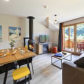 Apartment in Samoens With Spa and Pool