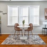 Cozy 1-Bedroom Apt with In-Unit Laundry