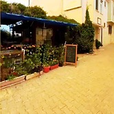 Adamarin Terrace otel