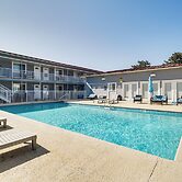 Walk to Gulf Coast: Biloxi Condo w/ Pool Access