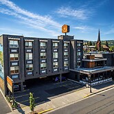 Rayland Hotel