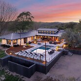 Wine Country Estate w/ Pool, Hot Tub The Residence at Truss Wines by A