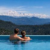 Spellmount - Himalayan View Infinity Pool Resort In Kausani