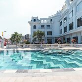 Bamboo Riverside Boutique Hotel