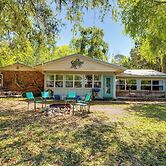 Boat Slip & Fire Pit: Peaceful House