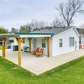 Peaceful Home w/ Patio on 30 Acres in Coxs Creek!