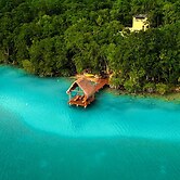 Casa Relaxo Waterfront Villa with Private Dock in Bacalar Lagoon