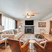 4 Mi to Churchill Downs: Updated Retreat w/ Deck!