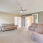 18 Mi to Pinehurst: Quiet + Spacious Family Home!