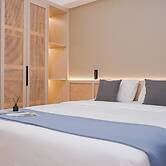 Comfortable and Best View 3BR Apartment Sky House BSD