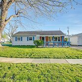 7 Mi to Dtwn Dayton: Home in Kettering w/ Yard