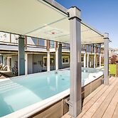 Walk to Poplar Beach: Cozy Coastal Getaway w/ Yard