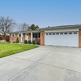 3 Mi to Dtwn Saginaw: Spacious & Updated Home!