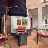 VFH The Castle Bay apartment and terrace