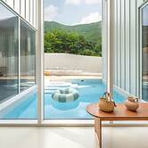 Laetari Pension, Gyeongju