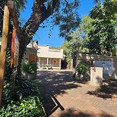 Birchway's Backpackers