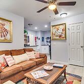 1 Mi to Downtown: Clearwater Apt w/ Private Patio!
