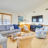 Hot Tub & Ocean Views: Kitty Hawk Haven!