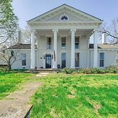 Historic & Spacious Family Home in Nicholasville!