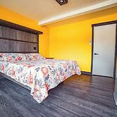 HOTELLERIE PUAMUN