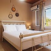 Sea Breeze Oasis-Tranquil Coastal Escape