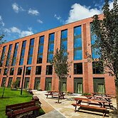 Student Only Vita Pebble Mill