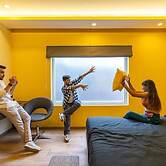 The Hosteller Bangalore, Brigade Road