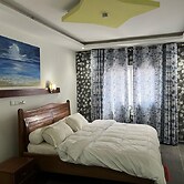 LIVELY HOTEL & Suites