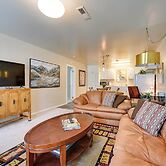 2 Mi to Bitterroot River: Downtown Corvallis Apt!