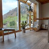 Alpine Chalet With Mountain Views & Tranquillity