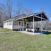 Kayaks & Canoes: Lake-view Retreat in Ellenville!