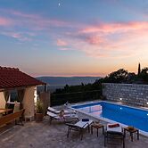 Villa Source with Private Pool