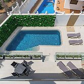 BAL Apartments - Adults Only