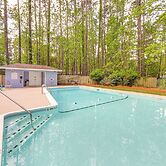 2 Mi to Coligny Beach: Hilton Head Home w/ Patio