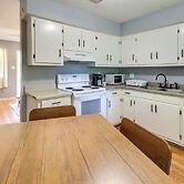 Walk to Dining & Shops: Dtwn Brookhaven Home!